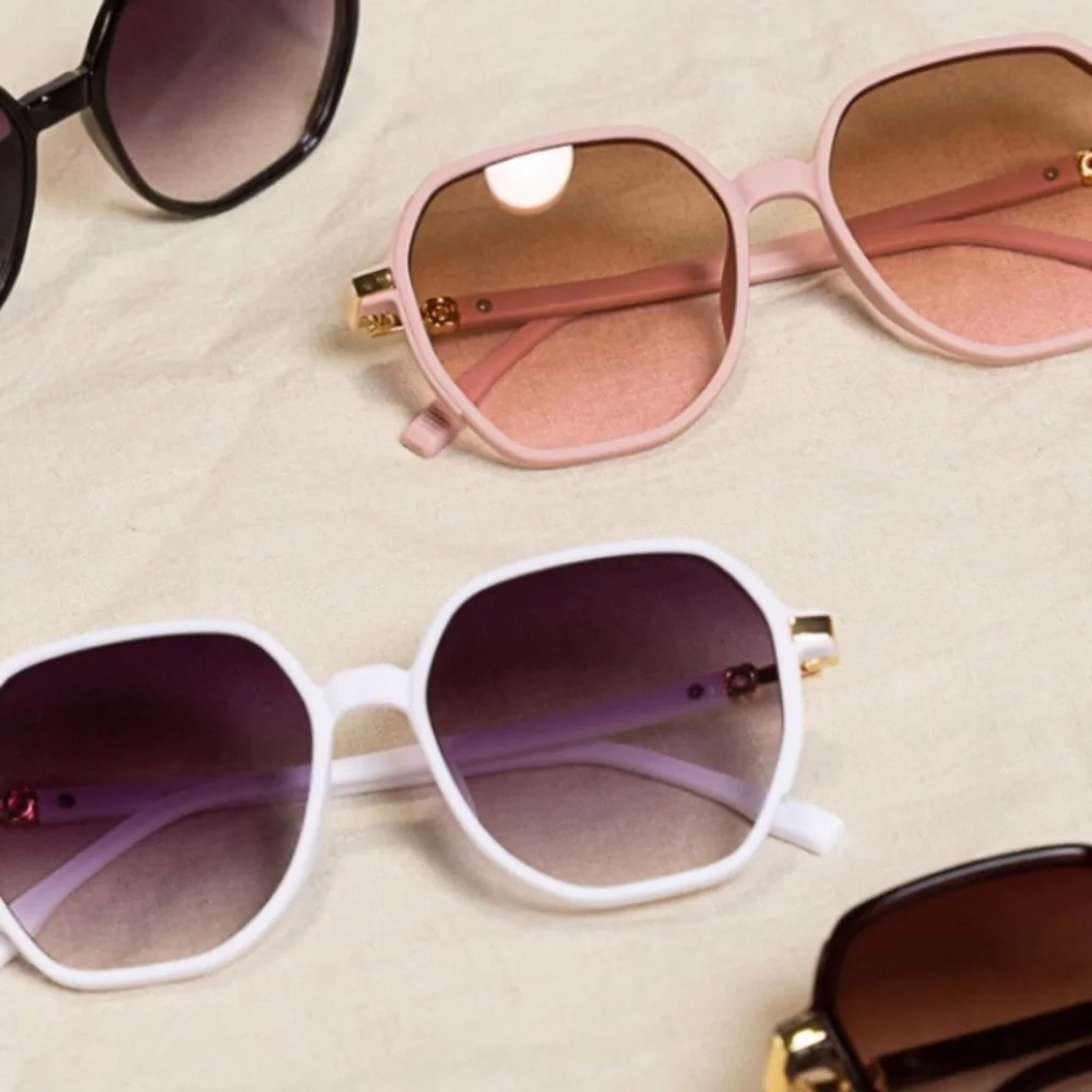 POL White Trendy Oversized Fashion Sunnies